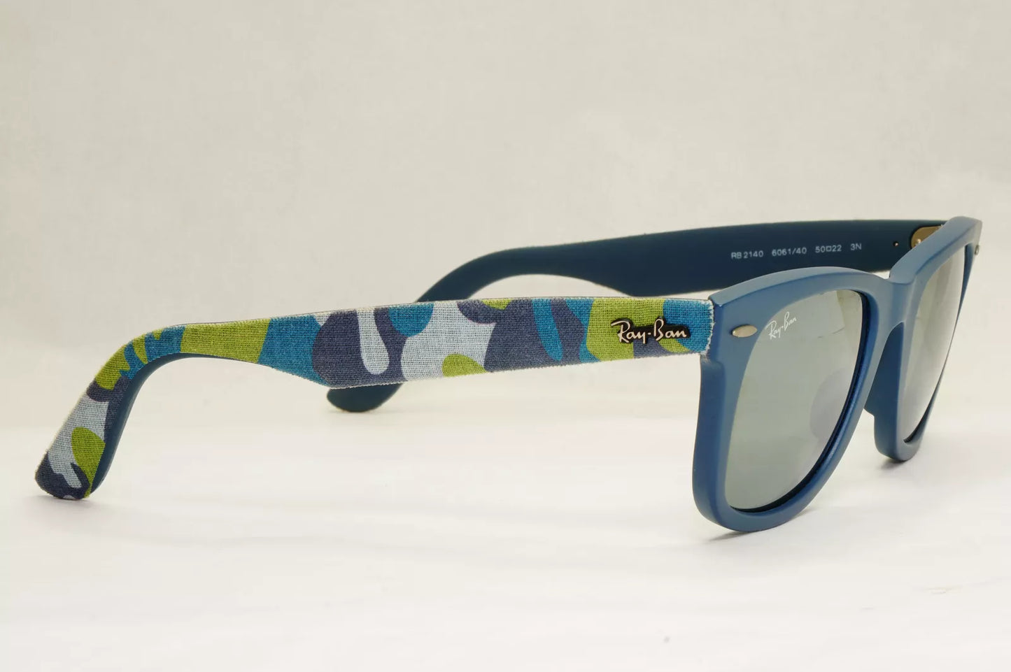 Ray-Ban Sunglasses Wayfarer Camoflauge Blue Silver Grey Mirror RB 2140 6061/40