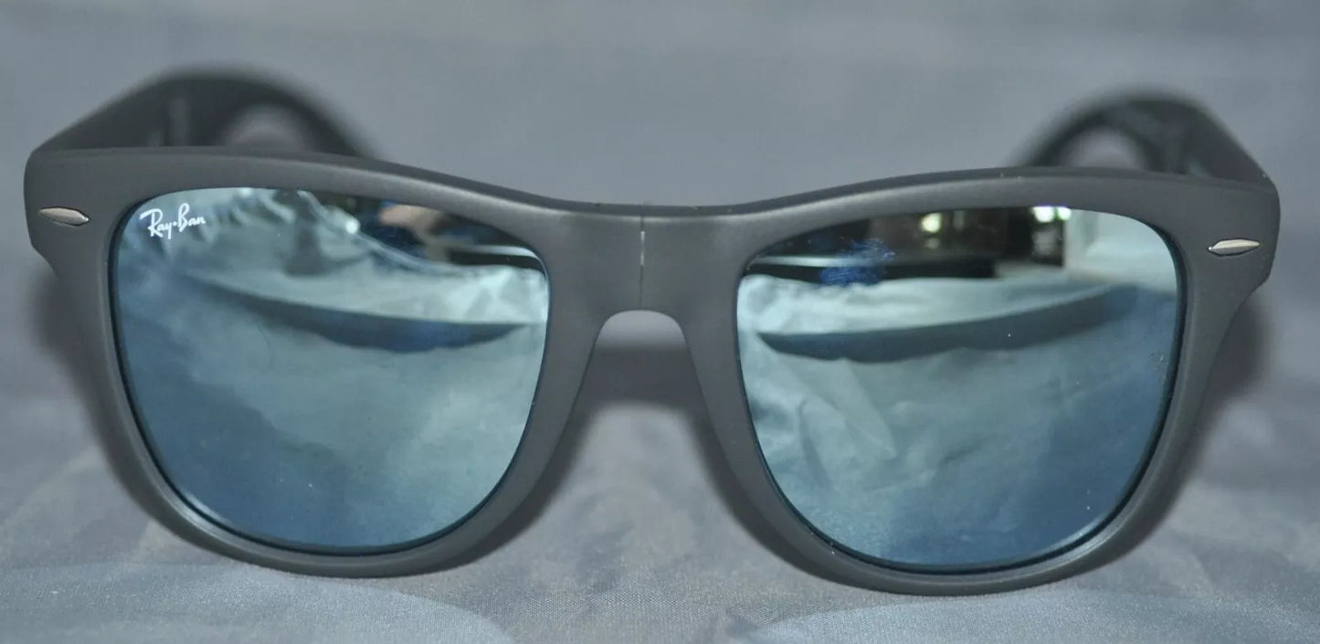 Ray Ban Folding Wayfarer Matte Grey Frame Blue Lens RB4105 6022/30 MSRP $180